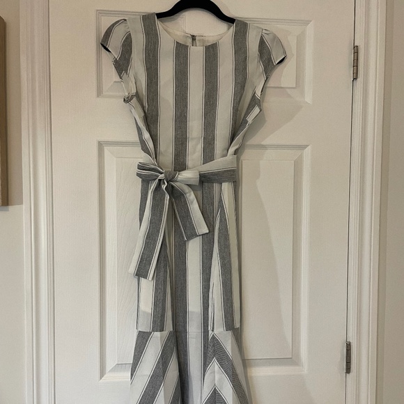 Women's Formal Linen-style Dress with Belt - Picture 1 of 6